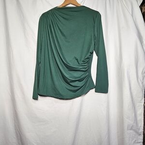 Women's Sz 2xl Emeral Green Asymmetric Top Draped and Ruched Design